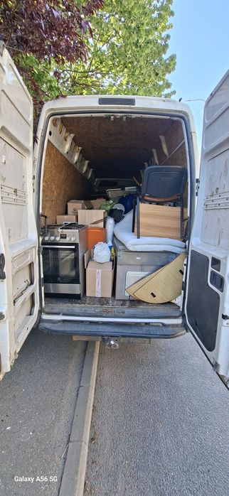 | Mutari • Relocari • Transport Marfa •Mobila* * Moloz*Animale