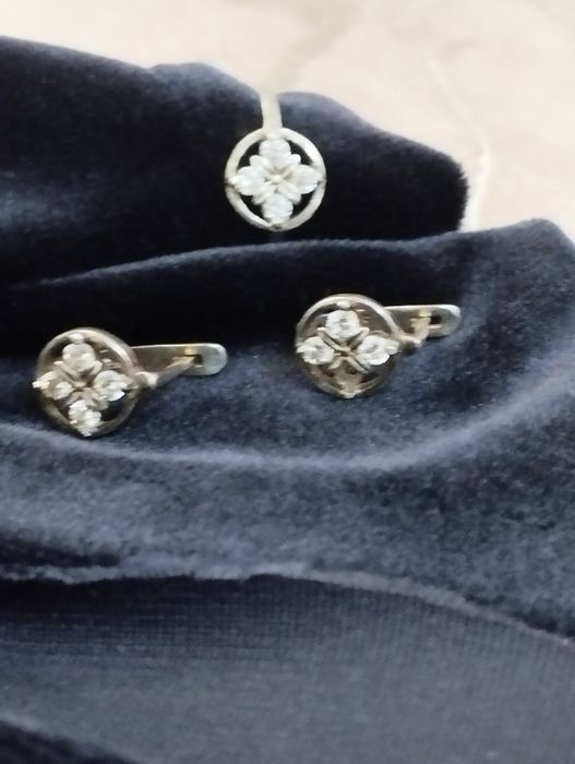 Серебряный комплект