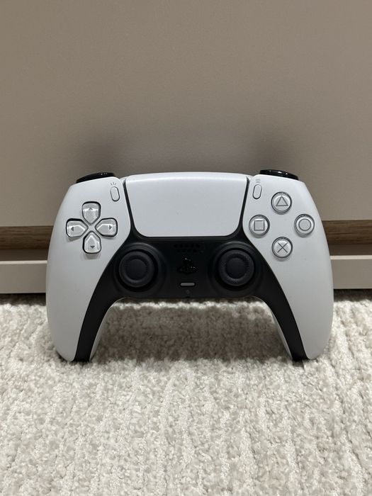 PS5 Slim с дисководом