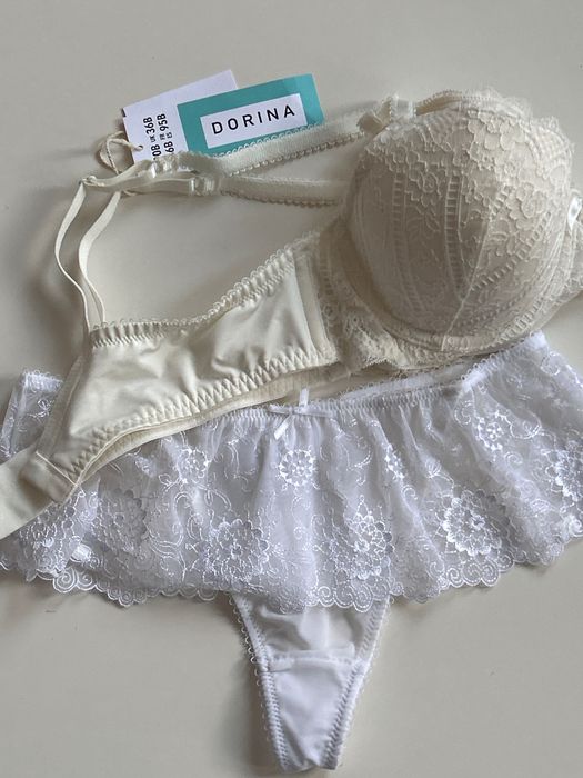 Сет бельо : нов  сутиен  Dorina 80B  и дантелени бикини