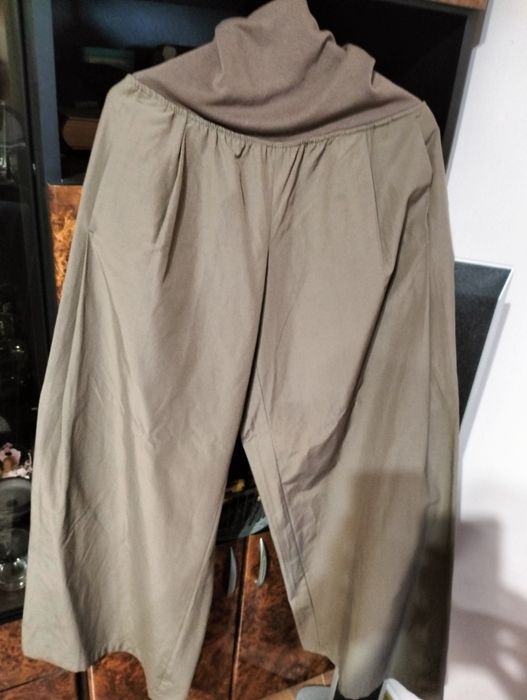 Super preț pantaloni
