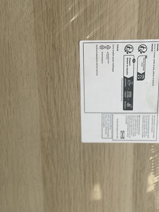 IKEA бюро – 140 × 60 см