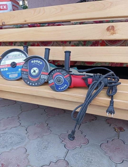 Продам болгарки.