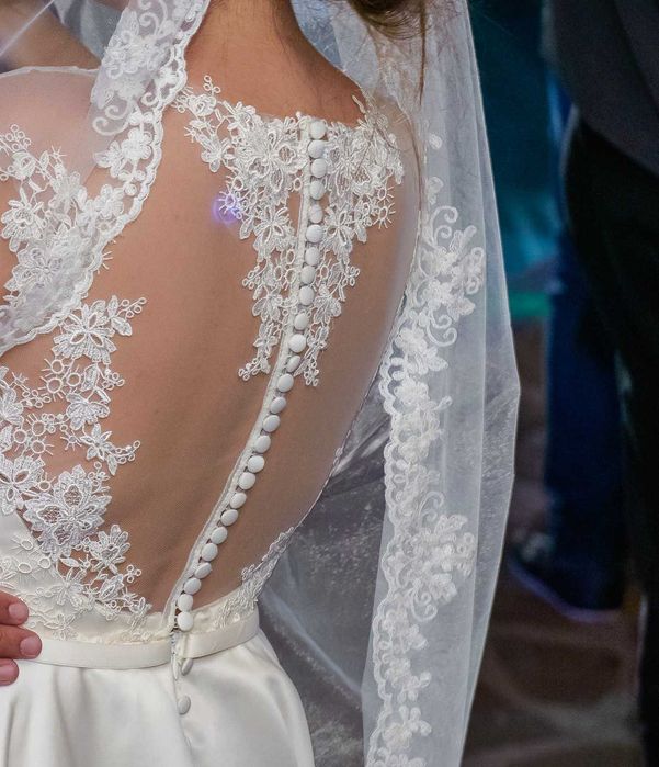 Продавам булченска рокля IDA TOREZ