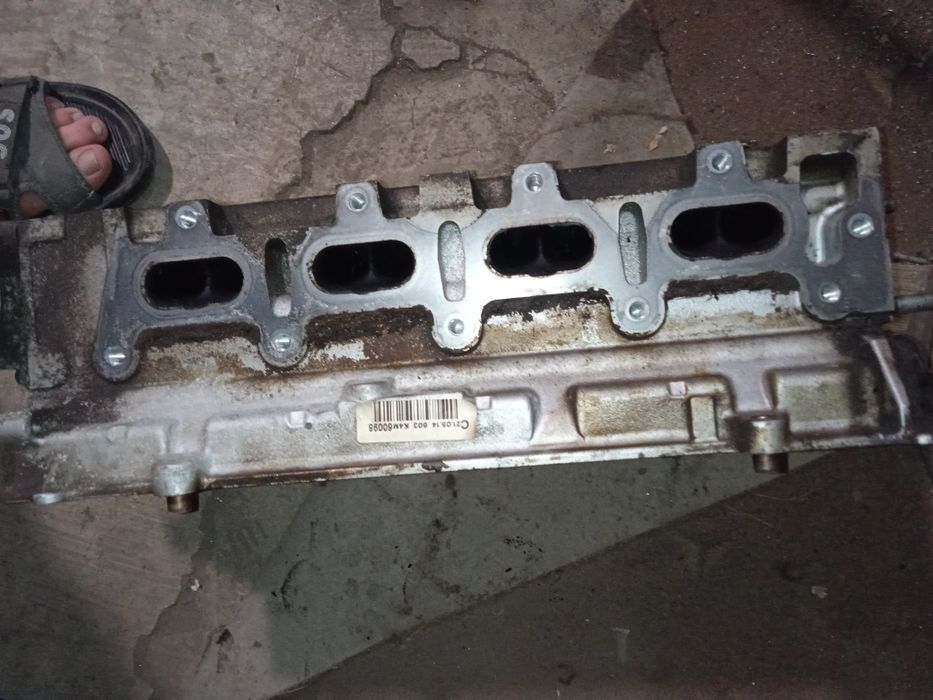 Головка Рено Логан