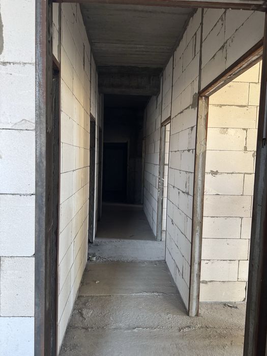 Продается квартира в элитной новостройке Qorasuv Plaza 3 ком. 93 кв.м