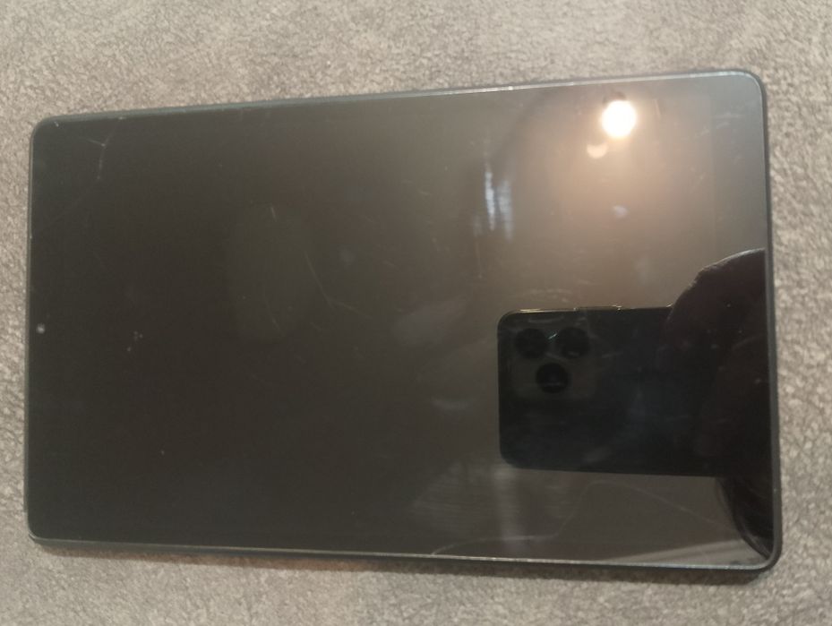 Продам рабочий планшет Lenovo