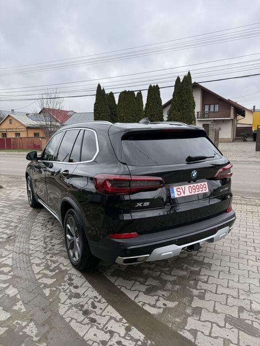 BMW X5 xDrive45e • 2022 • Plug-In Hybrid