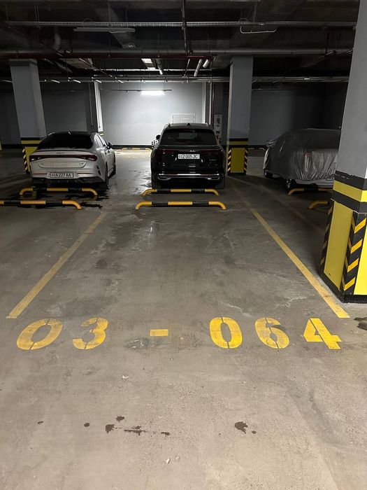 Парковка для долгосрочного хранения авто