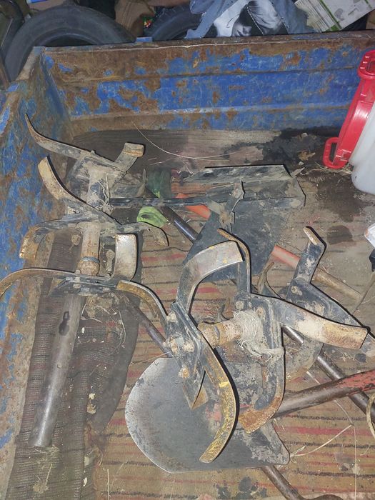 Продам мотоблок с прицепом