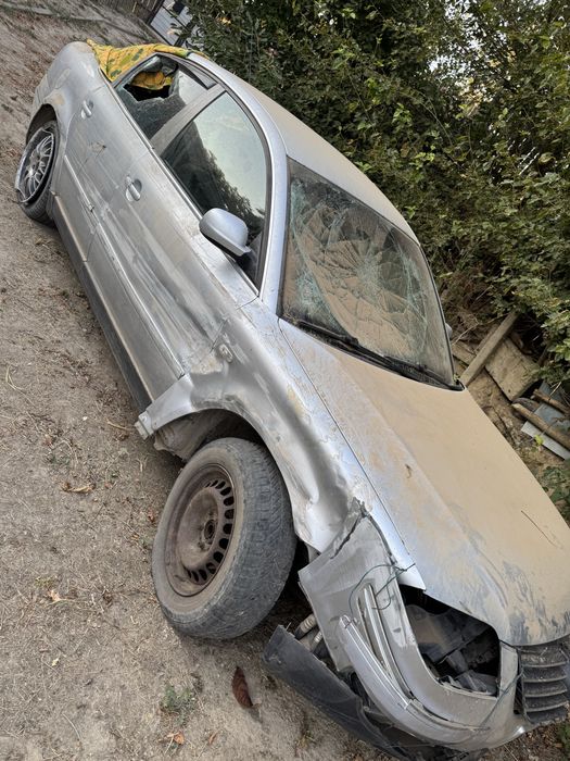 Passat b5.5 2003 automat (avariat)