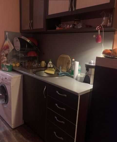 Дава се под наем Двустаен апартамент в Бургас, Възраждане - 55 кв.м за 165 € - Снимка #3