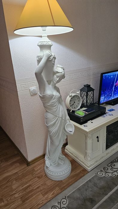 Лампа напольная 160см.