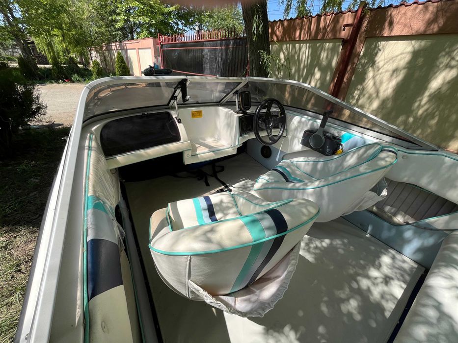 Barca Hellas Pegasus fara motor