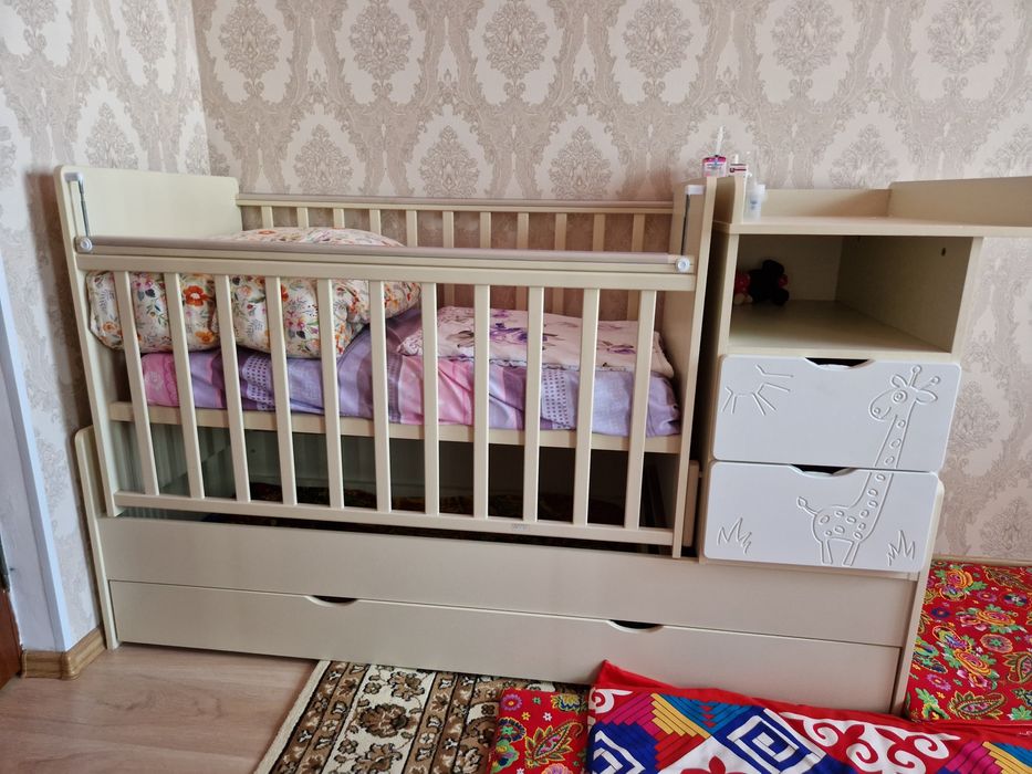 Детский манеж, детская кровать