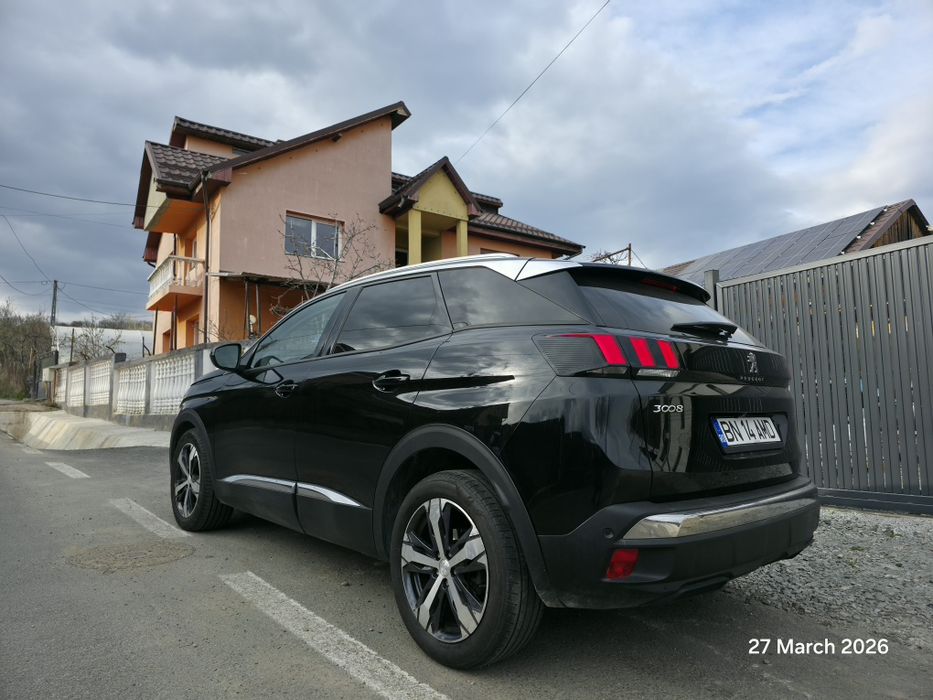 Peugeot 3008, 1.2 PureTech Allure