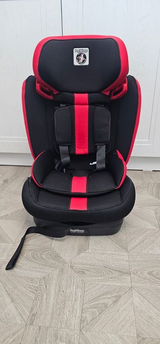 Детское кресло Peg-Perego Viaggio 1/2/3 (9-36 кг) черный, красный