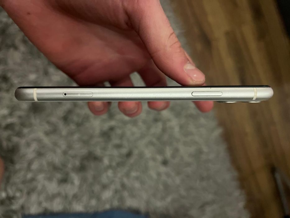 iPhone 11 Alb 64gb
