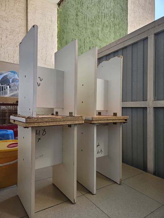 4 табуретки за 5 тыс