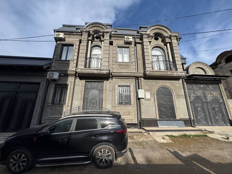 Срочно Срочно продаётся ЛЮКС Дом самом центре города