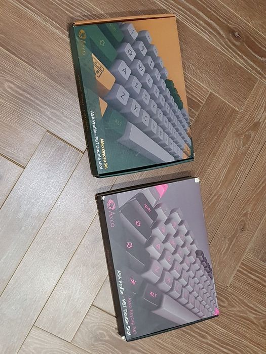 Продам кейкапы akko