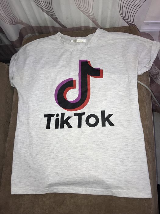 Касечтвоное одежда