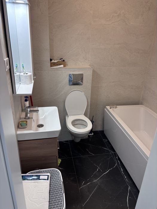 Închiriez apartament 3 camere, 90 mp, bloc nou 2024, 2 băi, parcare inclusă, încălzire în pardoseală, Trapezului–Ozana–Sălăjan, Sector 3 Bucuresti