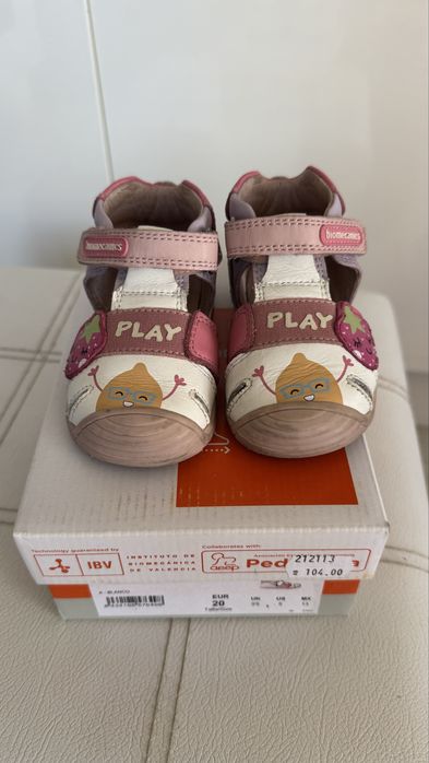 Детски сандали Biomecanics и Garvalin