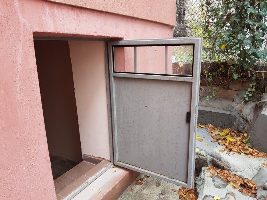 2 мазета за склад на ул. Шишман, София