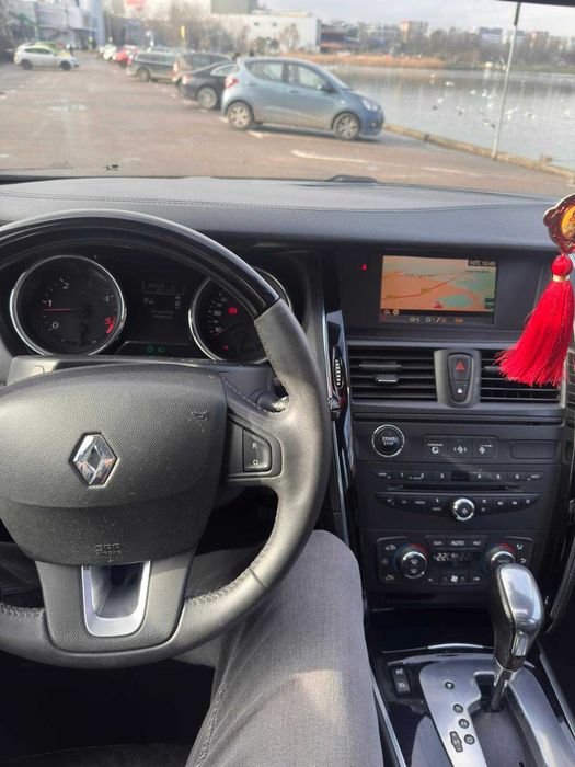 Renault Latitude 2.0 dci 175Cp Initiale Paris