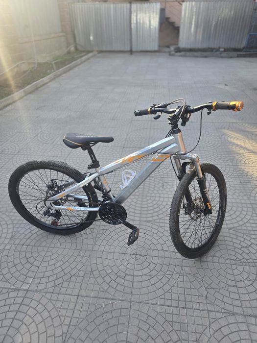 Продам подросковый велосипет