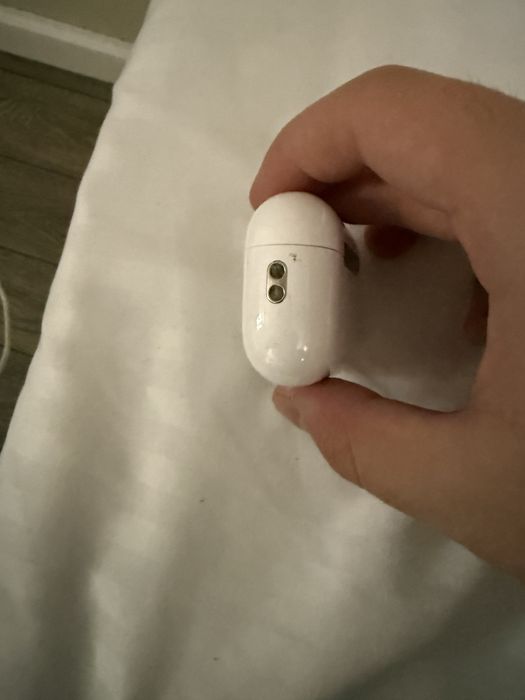 Продаю Airpods 2 Pro