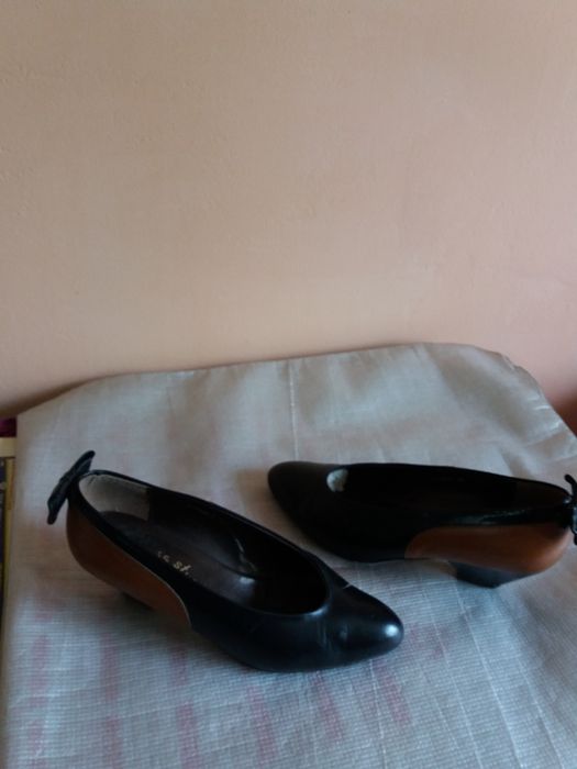 Продаю кожаные натуральные , туфли