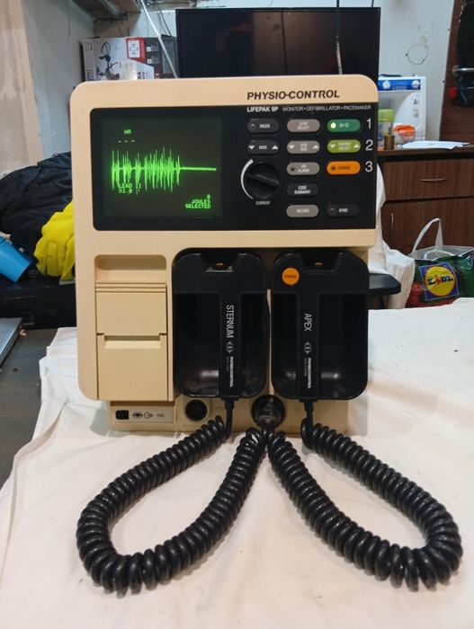 Дефибрилатор Physio-Control LIFEPAK 9P