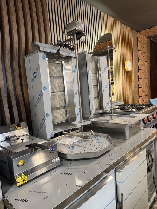 Дюнер  4 пити с горен мотор