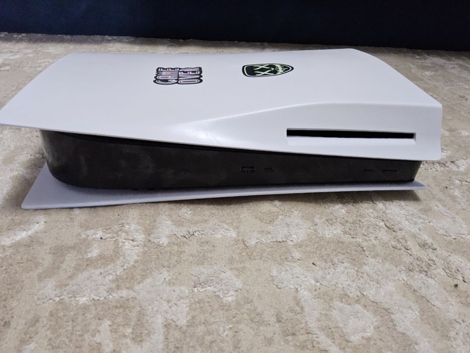 Продам Ps 5 с дисководом