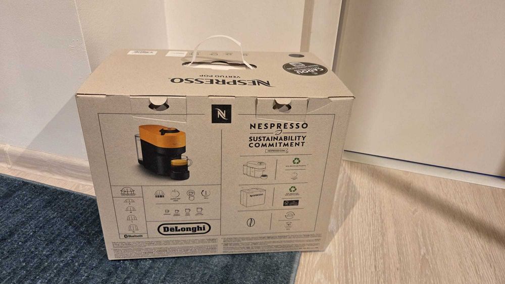 Vand aparat de cafea Nespresso Vertuo pop