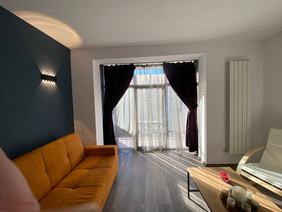 inchiriez apartament