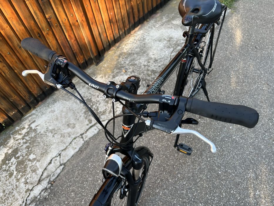 Bicicleta Trekking Ktm Maranello Light 28” ( Full Shimano SLX )