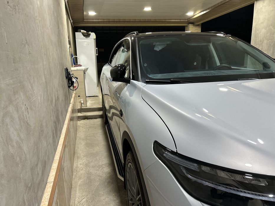 Leapmotor C11 300KM Gibrid      Dop opsiya Restayling FULL