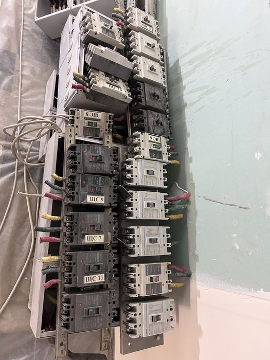 Ввдоные автоматы щиты