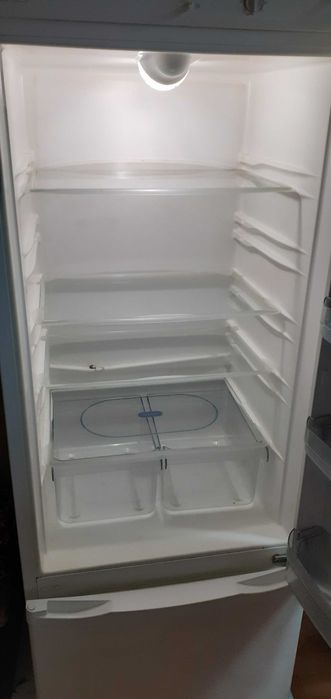 Хладилник с фризер Whirlpool