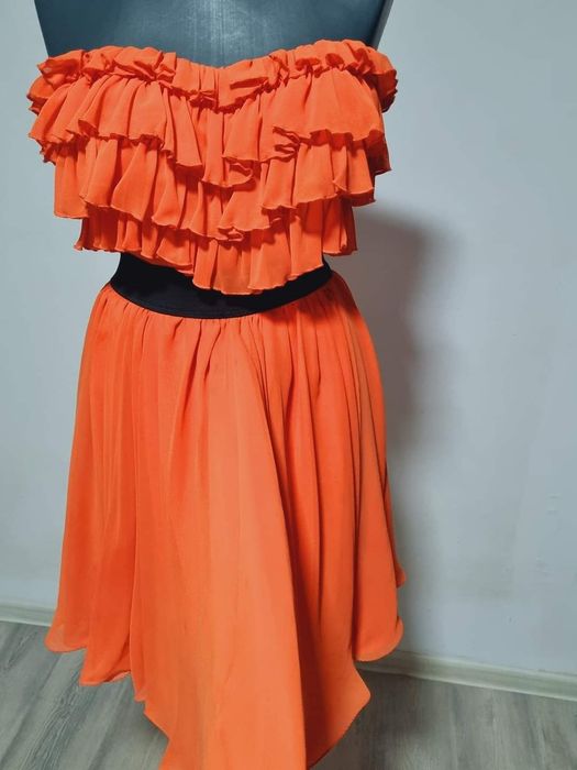 Rochie scurta volanase