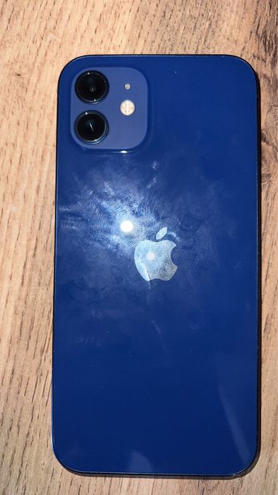 Iphone 12 blue.