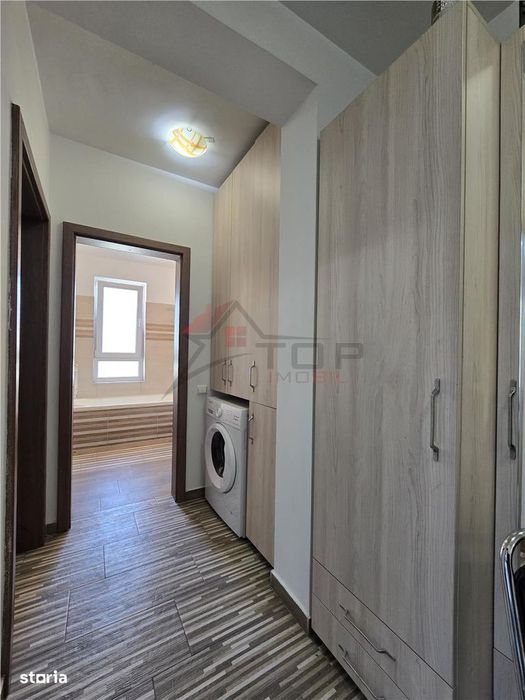 Apartament 3 camere decomandat+ parcare- Rediu