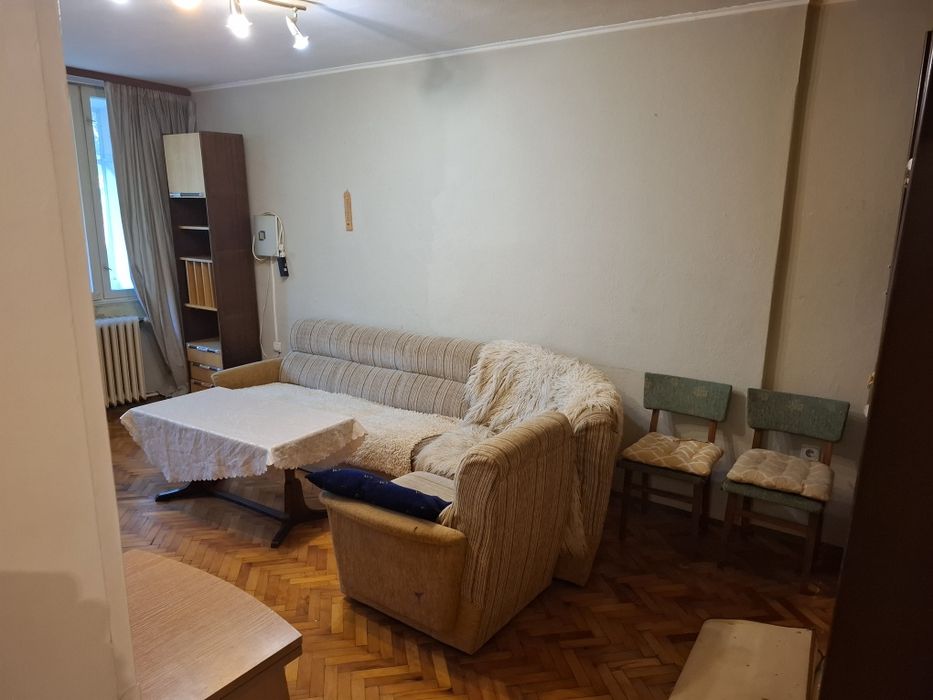 Апартамент до манастира под наем