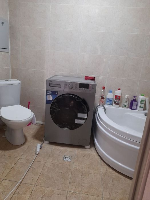 Qorasuv 1da ,3 xonali kvartira oilaga  zaks bn ijaraga beriladi