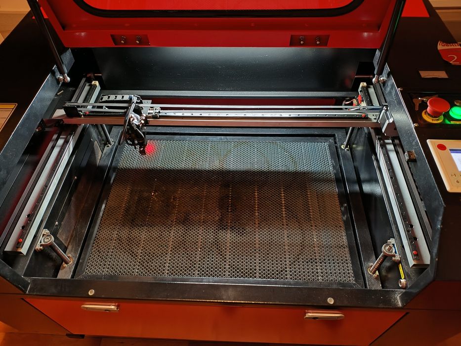 Gravator-Redsail X700