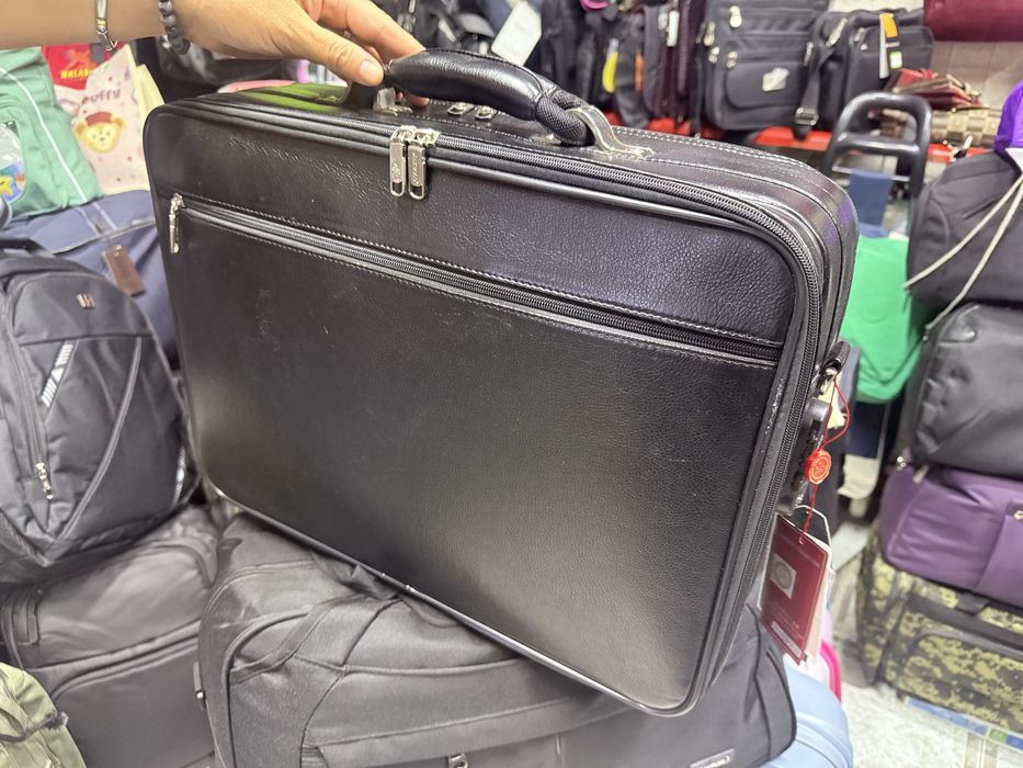 Продается сумка-портфель