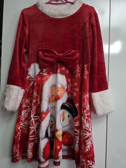 Якета и рокли за момиче